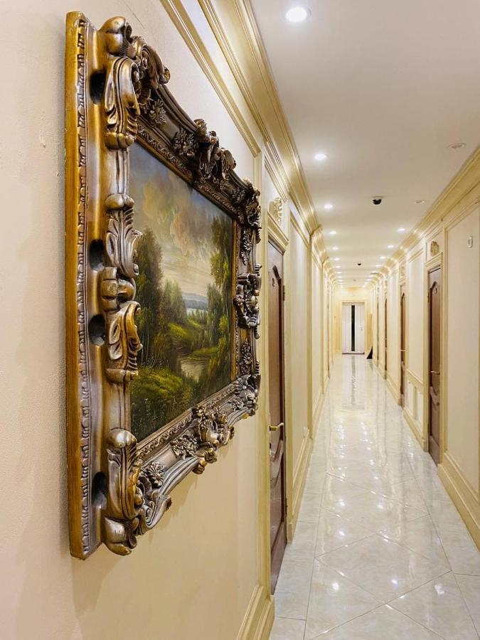 Leoton Chernivtsi Ξενοδοχείο Εξωτερικό φωτογραφία